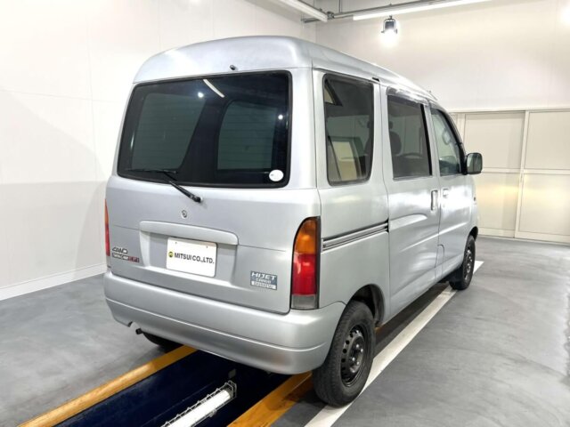 2000 DAIHATSU HIJET VAN