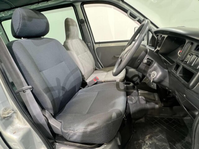 2000 DAIHATSU HIJET VAN