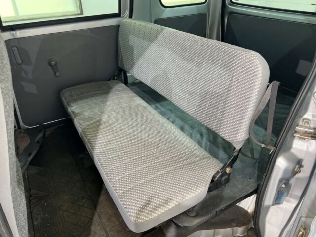 2000 DAIHATSU HIJET VAN