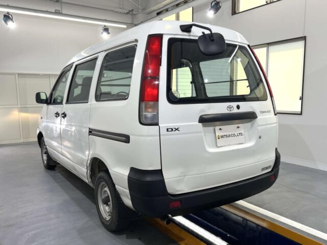 2000 TOYOTA TOWNACE VAN