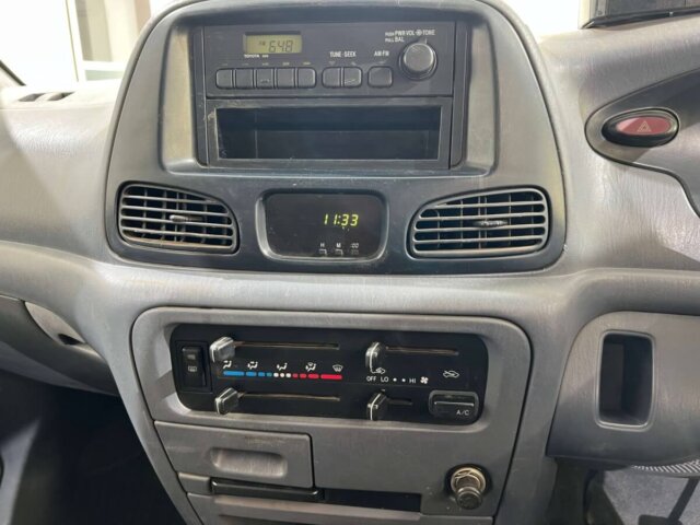 2000 TOYOTA TOWNACE VAN