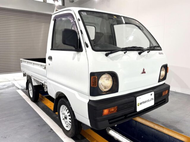 1991 MITSUBISHI MINICAB TRUCK
