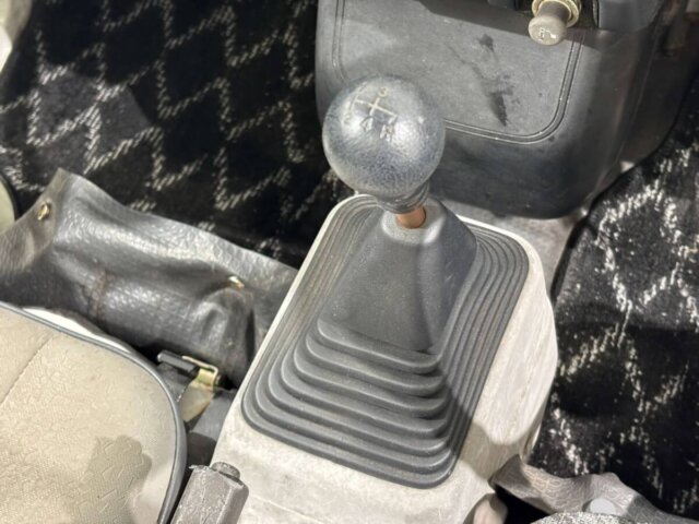 1991 MITSUBISHI MINICAB TRUCK