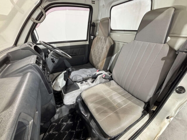 1991 MITSUBISHI MINICAB TRUCK