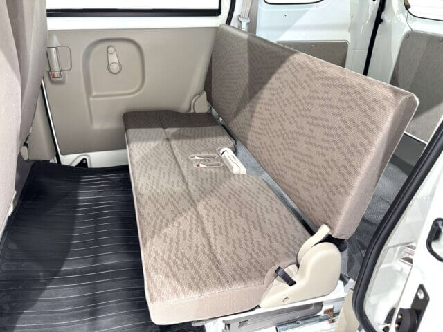 2023 SUZUKI EVERY VAN