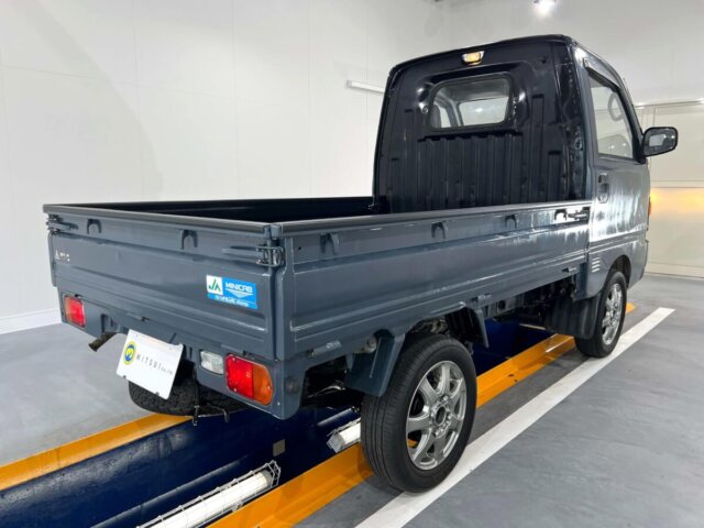 1993 MITSUBISHI MINICAB TRUCK