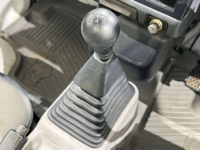 1993 MITSUBISHI MINICAB TRUCK