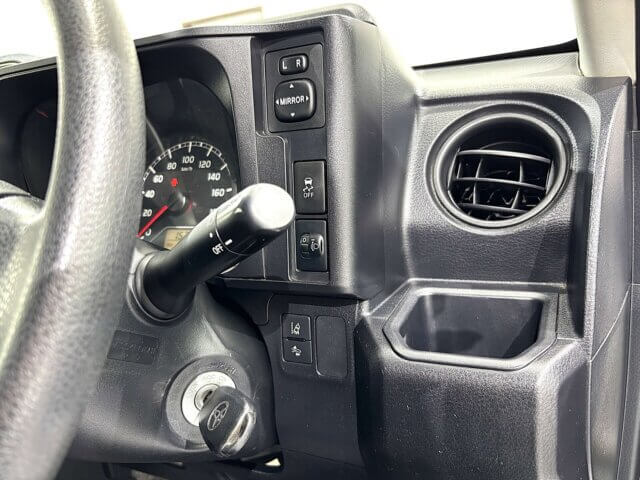 2018 TOYOTA SUCCEED VAN