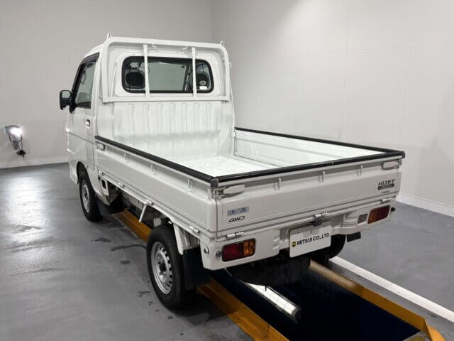 2010 DAIHATSU HIJET TRUCK