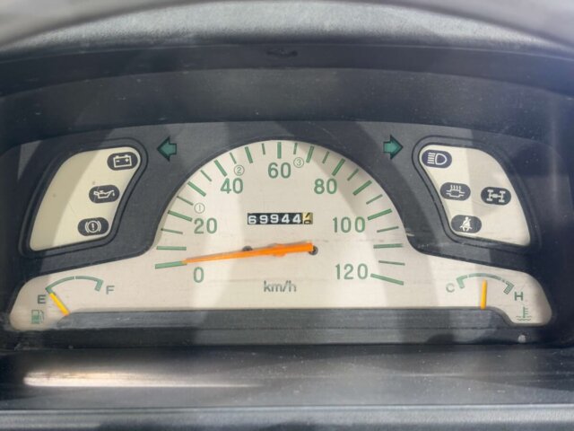 1993 MITSUBISHI MINICAB TRUCK