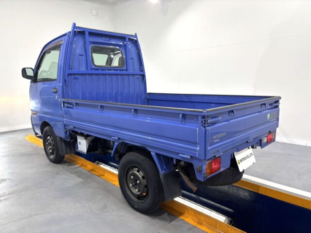 1998 MITSUBISHI MINICAB TRUCK