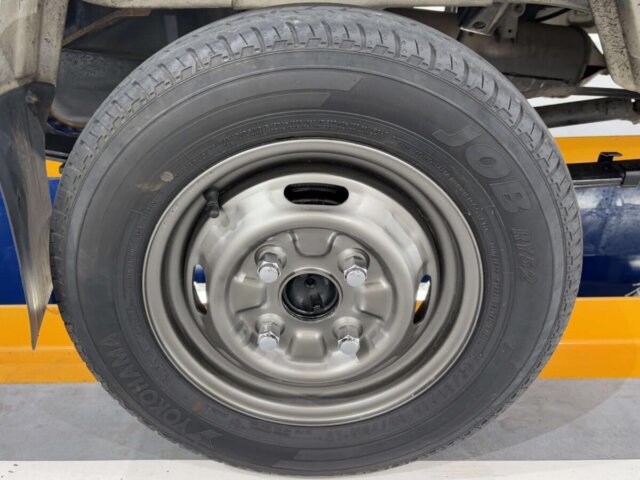 1998 MITSUBISHI MINICAB TRUCK