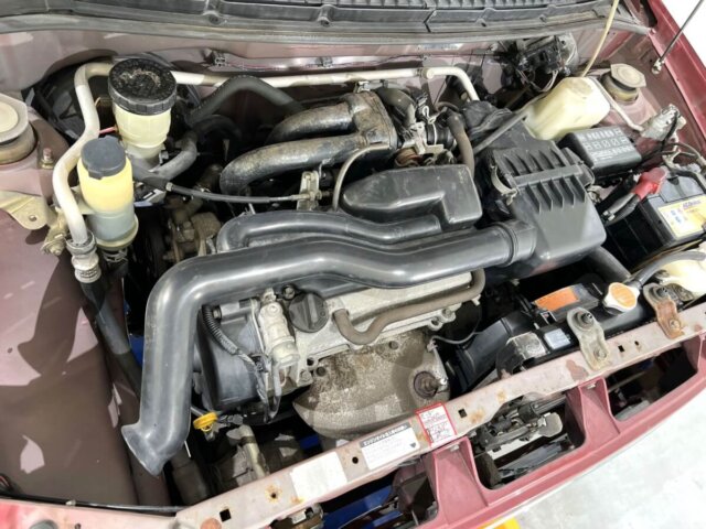 2000 DAIHATSU MIRA GINO