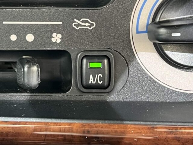 2000 DAIHATSU MIRA GINO