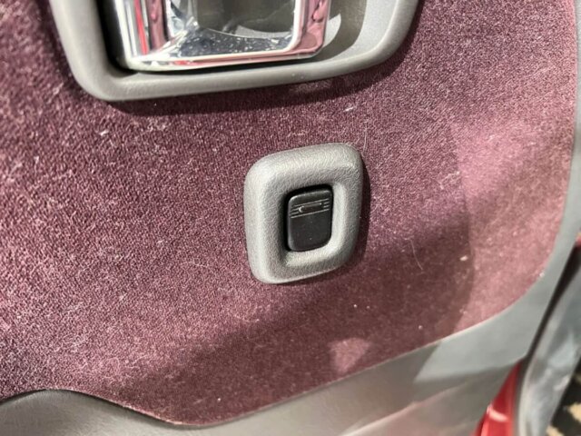 2000 DAIHATSU MIRA GINO