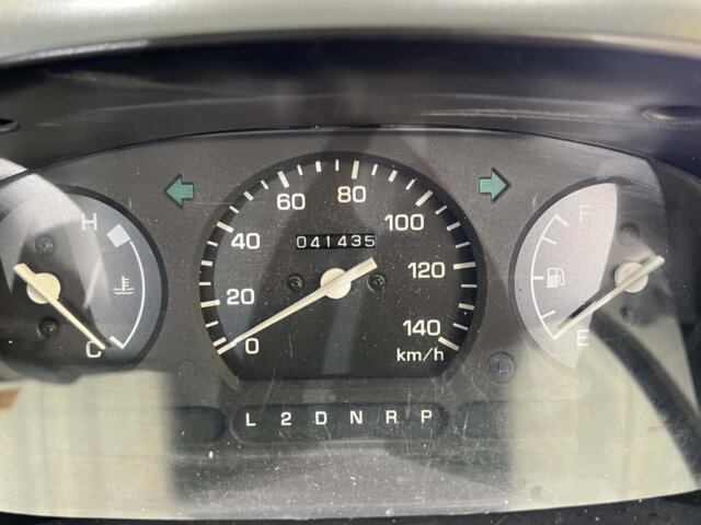 2000 DAIHATSU HIJET TRUCK