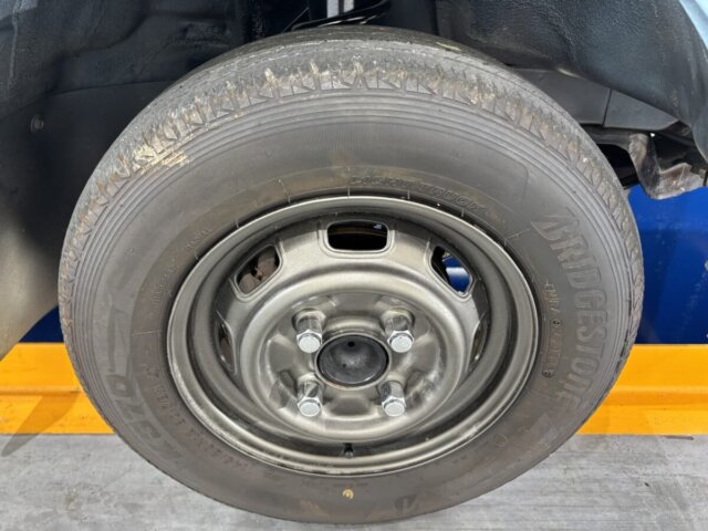 1999 MITSUBISHI MINICAB TRUCK