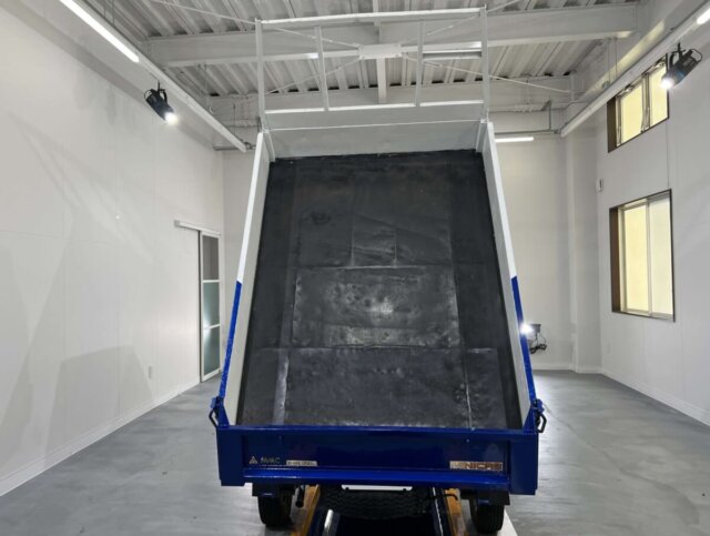 1990 MITSUBISHI MINICAB DUMP