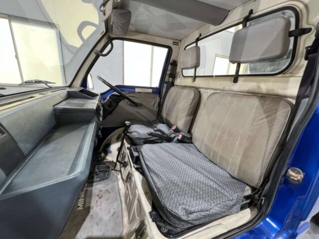 1990 MITSUBISHI MINICAB DUMP