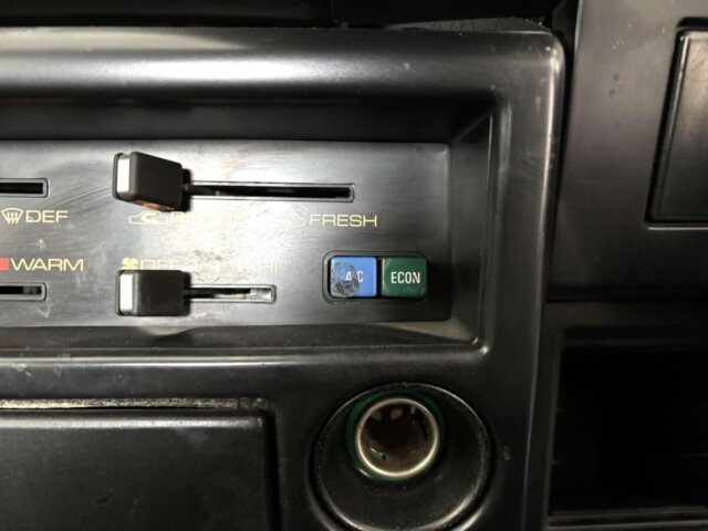 1983 TOYOTA COROLLA LEVIN