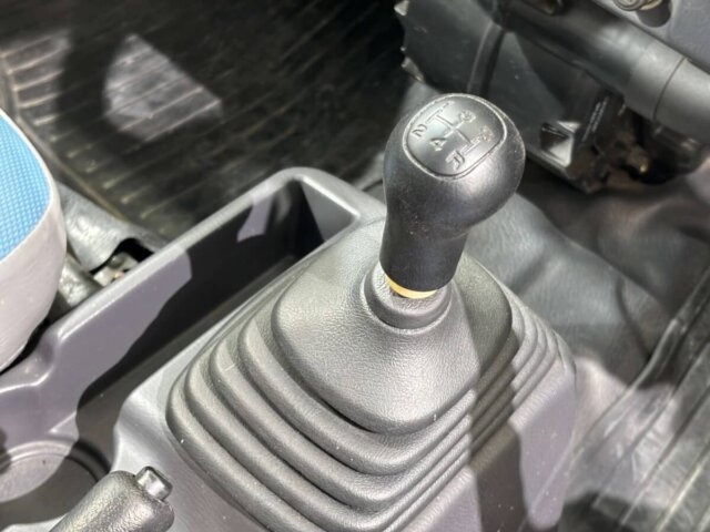 2000 SUBARU SAMBAR VAN