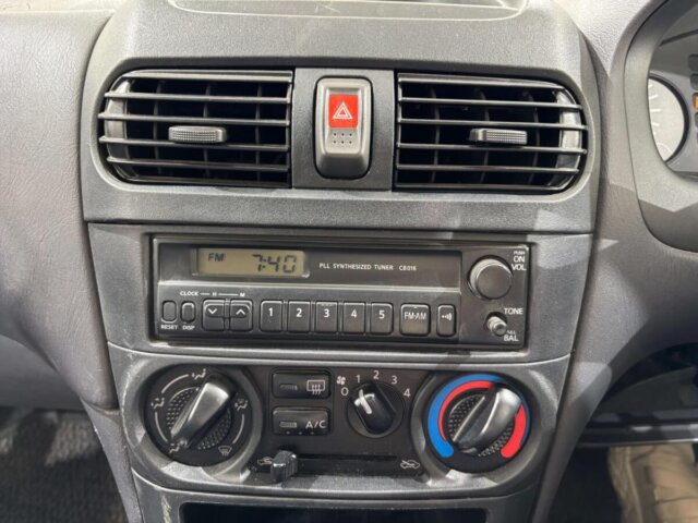 2000 SUBARU LEONE VAN