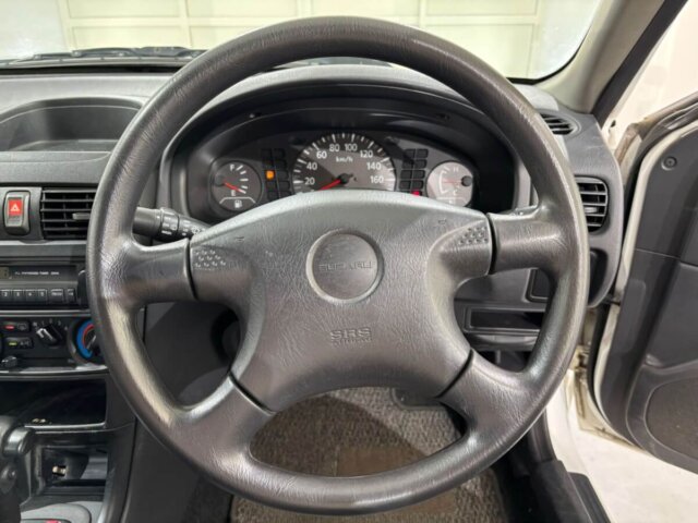 2000 SUBARU LEONE VAN