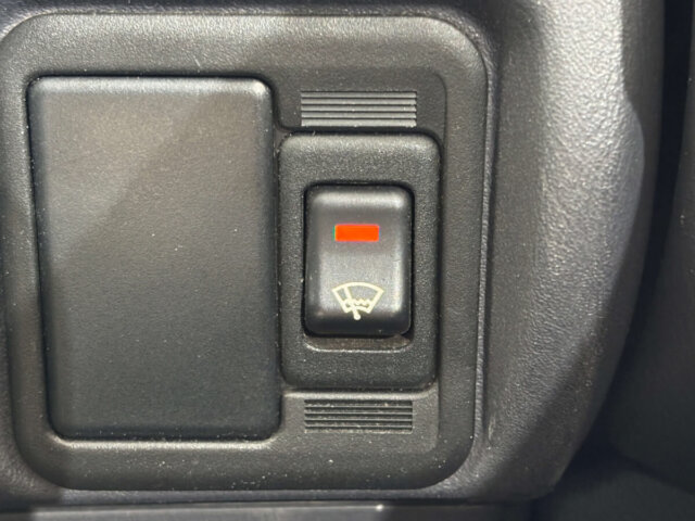 2000 SUBARU LEONE VAN