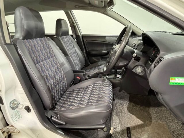 2000 SUBARU LEONE VAN