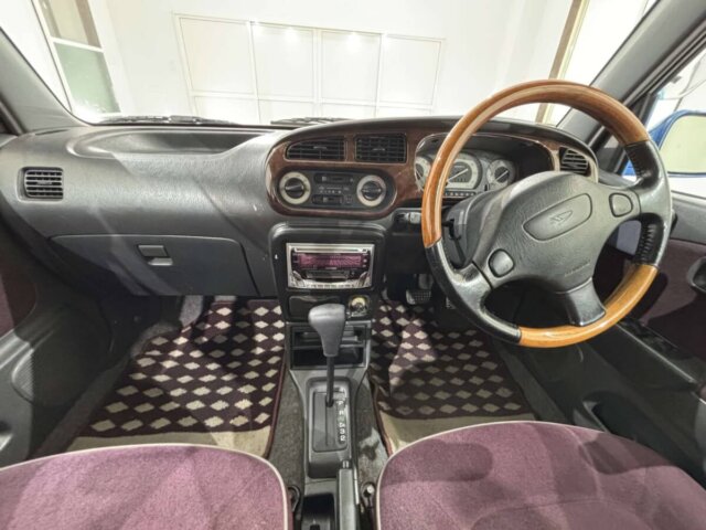 1999 DAIHATSU MIRA GINO