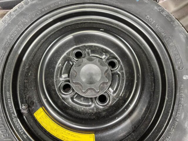 1999 DAIHATSU MIRA GINO