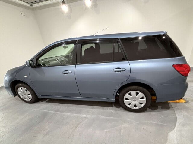 2013 NISSAN WINGROAD