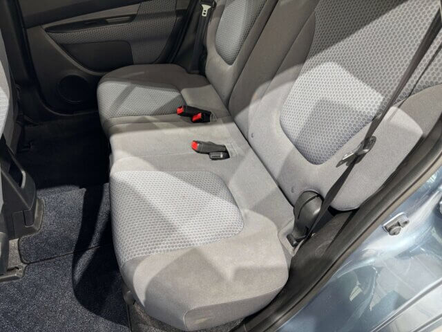 2013 NISSAN WINGROAD