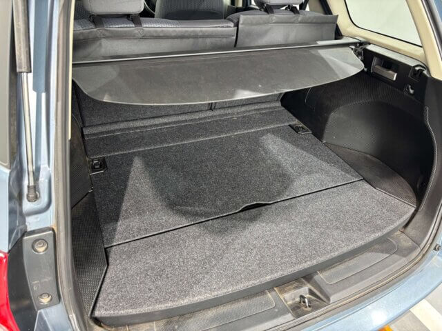 2013 NISSAN WINGROAD