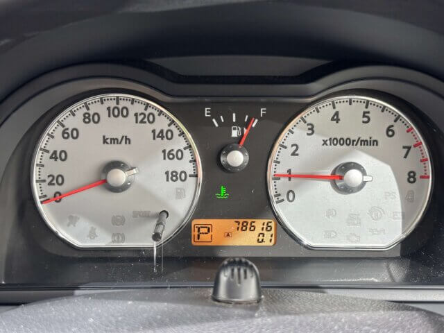 2013 NISSAN WINGROAD