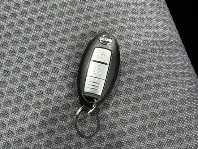 2013 NISSAN WINGROAD