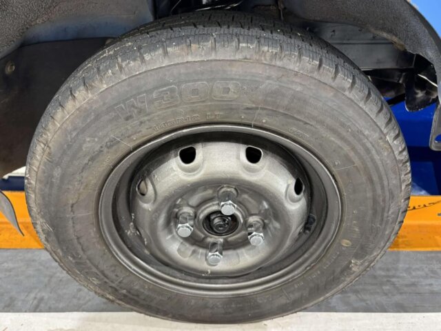 2000 DAIHATSU HIJET TRUCK