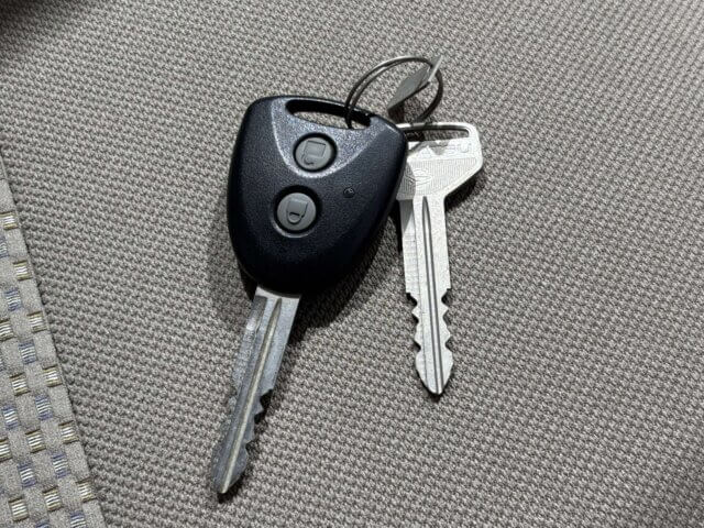 2012 DAIHATSU MIRA e:s