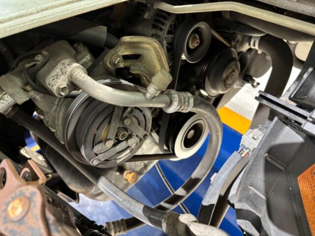 2000 DAIHATSU HIJET TRUCK