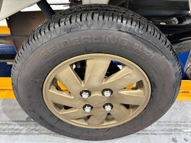 2000 DAIHATSU HIJET TRUCK