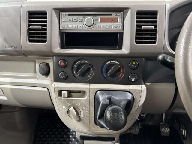 2010 SUZUKI EVERY VAN