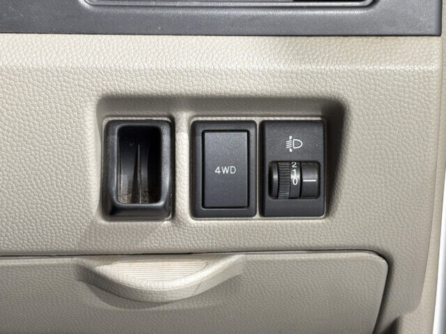 2010 SUZUKI EVERY VAN