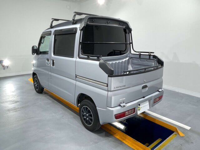 2014 MITSUBISHI MINICAB VAN