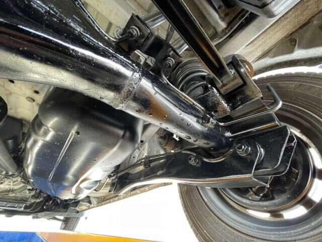 2014 MITSUBISHI MINICAB VAN