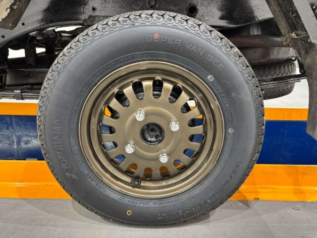 1991 MITSUBISHI MINICAB DUMP