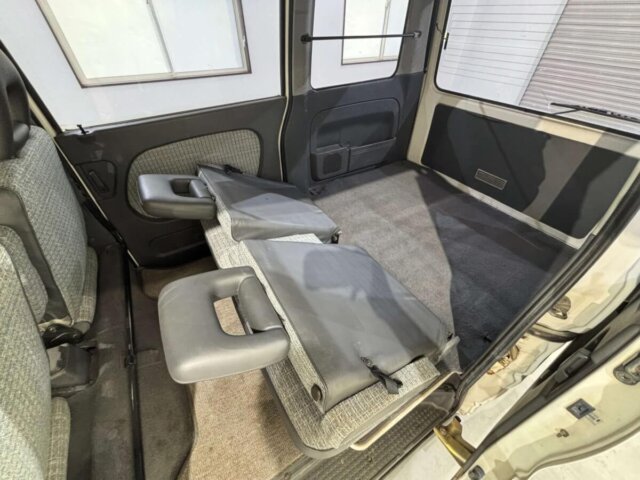 1993 MITSUBISHI MINICAB VAN