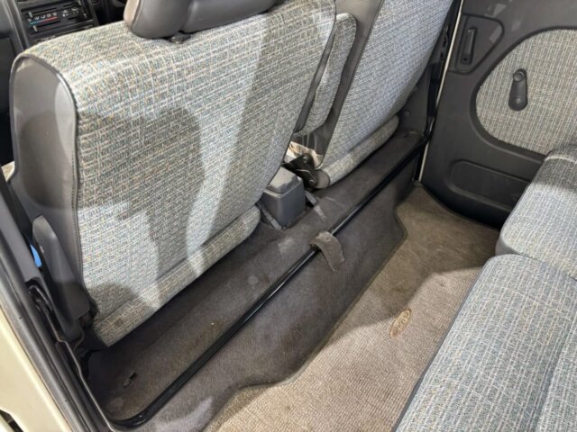 1993 MITSUBISHI MINICAB VAN