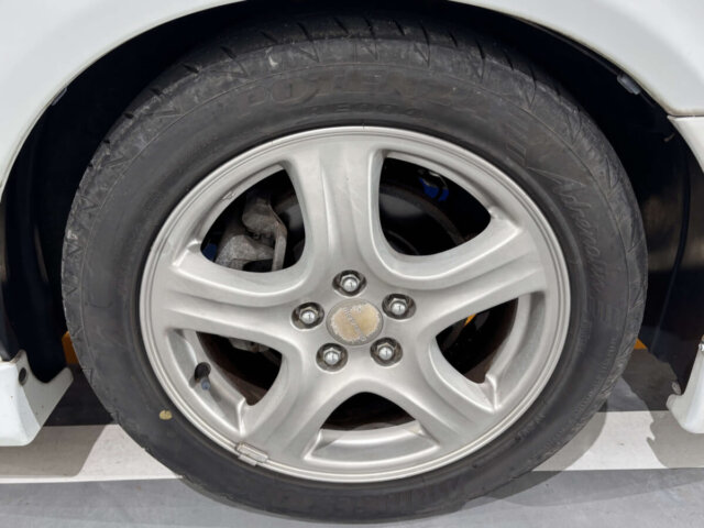 2000 SUBARU LEGACY B4