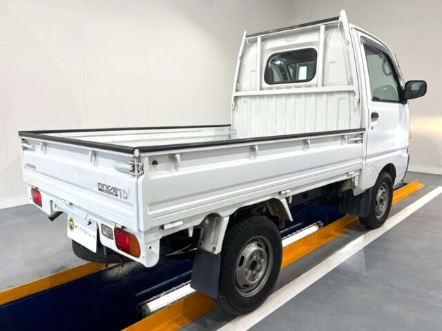 1994 MITSUBISHI MINICAB TRUCK