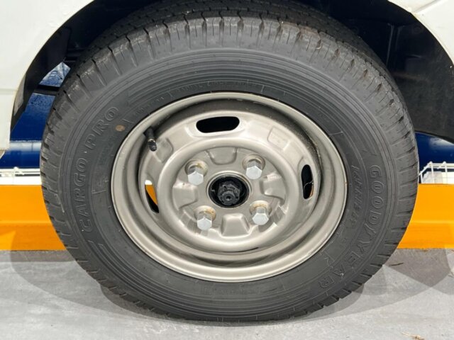 1994 MITSUBISHI MINICAB TRUCK